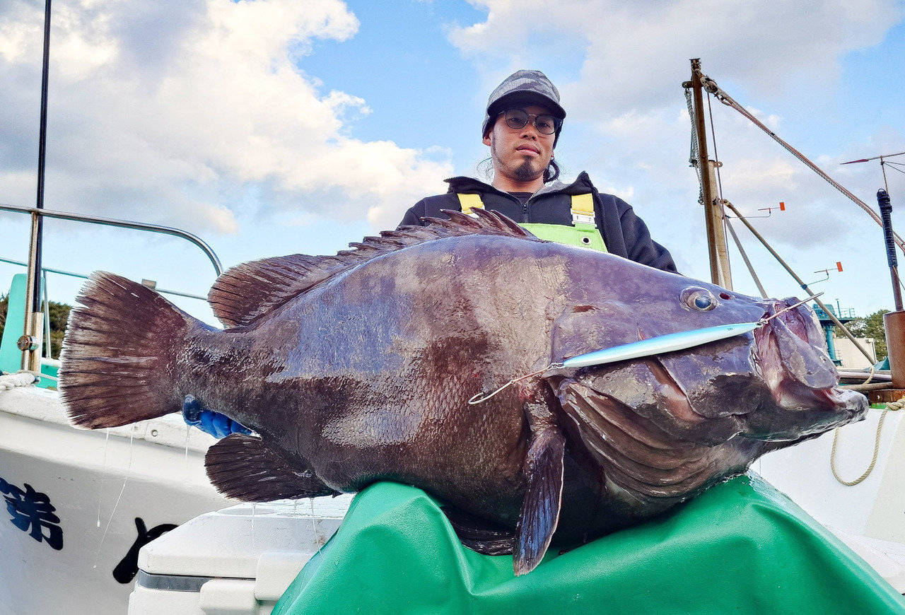 第8寿広丸【公式サイト】賀茂郡南伊豆町手石港の釣り船