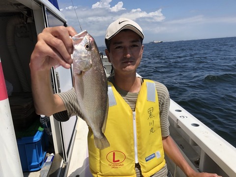 イシモチ 16匹 の釣果 18年8月13日 金沢八景 黒川丸 神奈川 金沢八景平潟 釣り船予約 釣割