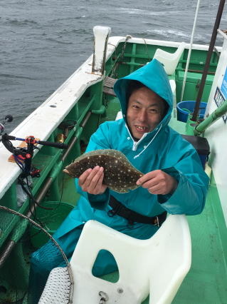 ヒラメ 6匹 の釣果 19年3月21日 第三潮丸 千葉 飯岡港 釣割