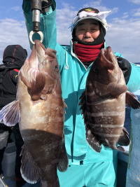 ハタ2 kg 7匹 の釣果 年1月4日 松栄丸 千葉 大原港 釣り船予約 釣割