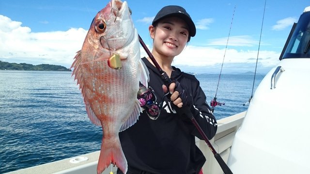 マダイ の釣果 年8月10日 愛裕南丸 広島 釣割