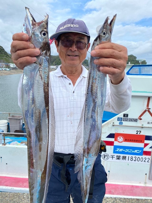 タチウオ108cm 30匹 の釣果 年9月17日 信照丸 千葉 勝浦松部港 釣り船予約 釣割