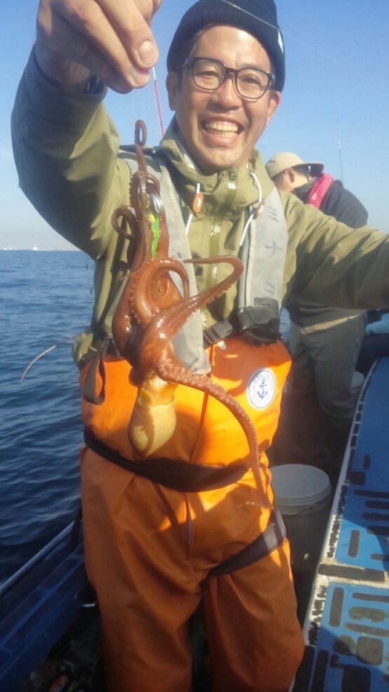 マゴチ 2匹 の釣果 年11月15日 ミナミ釣船 東京 六郷水門 釣り船予約 釣割 マゴチ 2匹 の釣果 年11月15日 ミナミ釣船 東京 六郷水門 釣り船予約 釣割