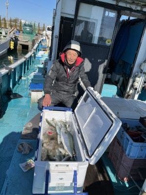 マアジ の釣果 21年1月日 谷野丸 和歌山 南塩屋漁港 釣割