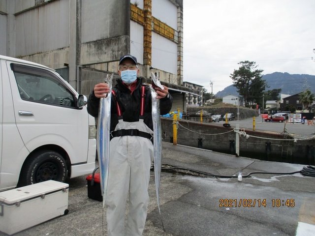 タチウオ 42匹 の釣果 21年2月14日 興津丸 静岡 釣割 タチウオ 42匹 の釣果 21年2月14日 興津丸 静岡 釣割