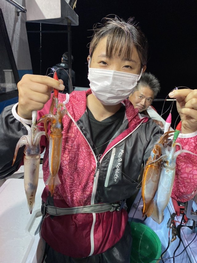 ムラサキイカ30cm 56匹 の釣果 21年7月22日 不動丸 茨城 鹿嶋旧港 船釣り予約 キャスティング船釣り予約