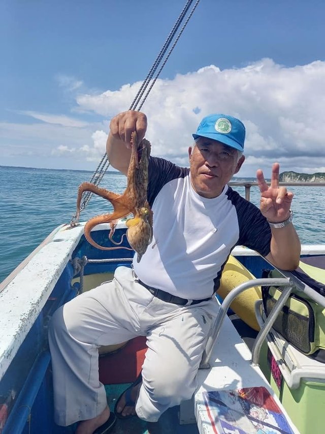 タコ 5匹 の釣果 21年7月30日 隆光丸 千葉 大原漁港 釣割