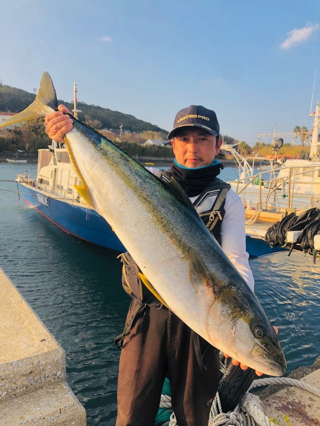 ヒラマサ の釣果 22年1月3日 フィッシングアクア 福岡 津屋崎港 釣割