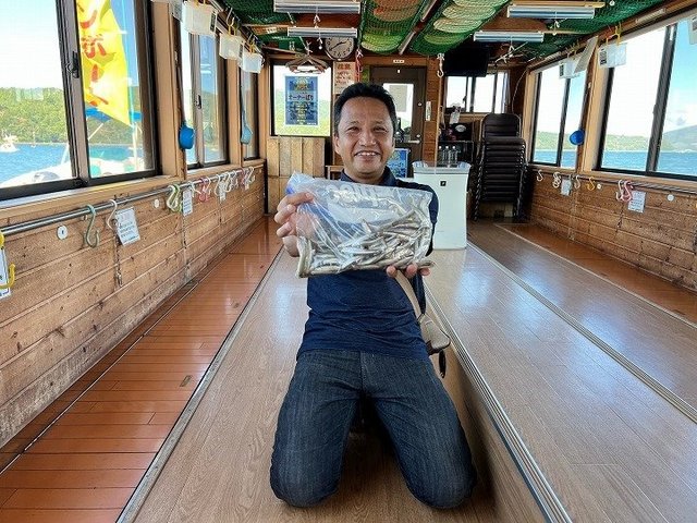 ワカサギ！213匹！の釣果｜2023年9月1日｜つちやボート（山梨/山中湖