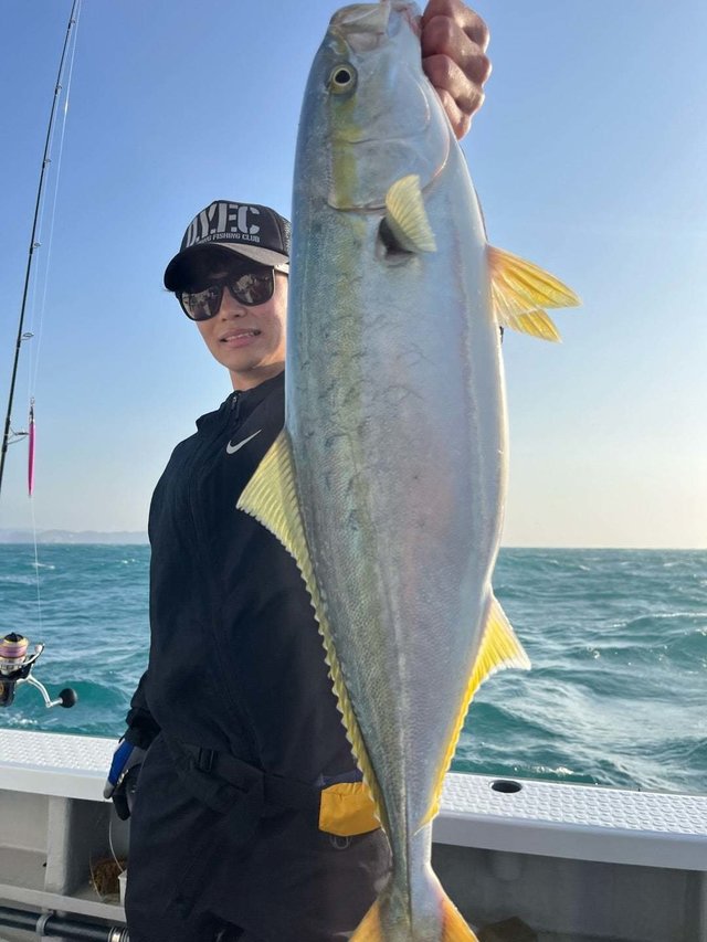 サンパク(ブリ)