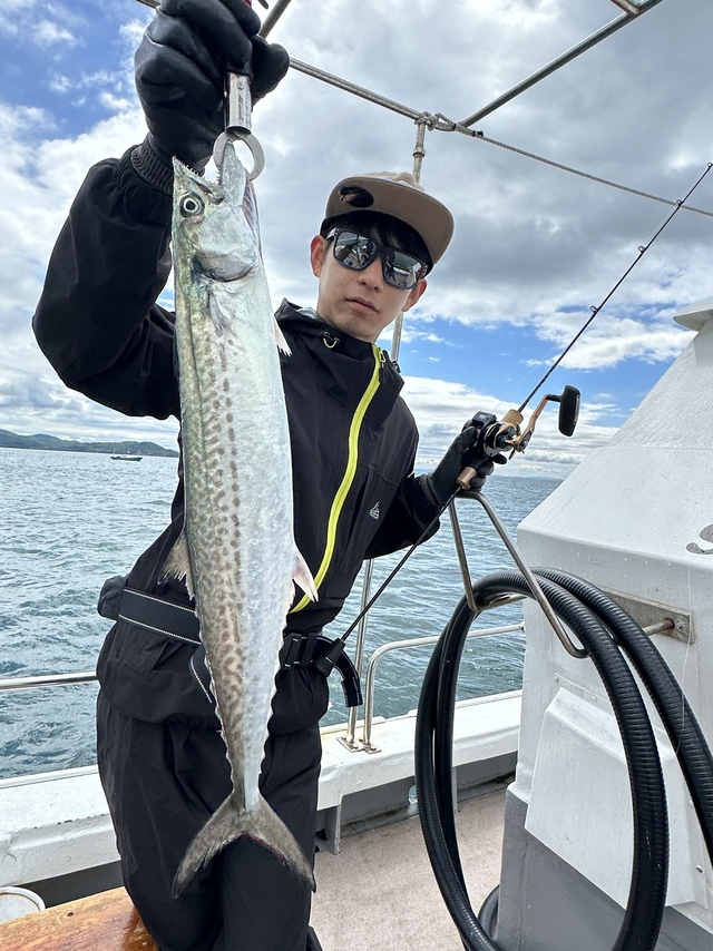 ハマチ70cm！25匹！の釣果｜2024年5月19日｜皇（兵庫/福良港）｜釣割