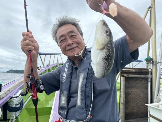 ❌売れました❌送料無料 船釣り 長さ230cm 200号～300号位です ❌売れました❌送料無料 船釣り 長さ230cm 200号～300号