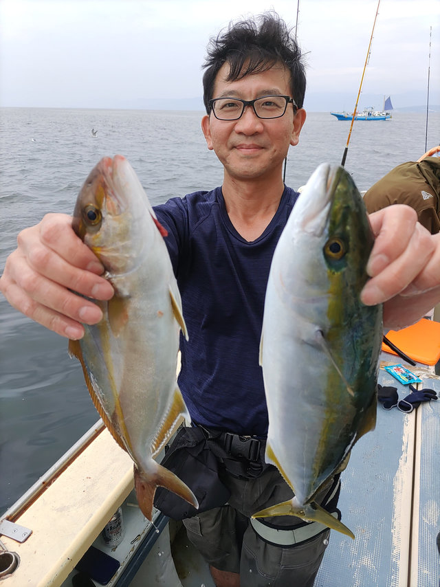 イナダ(ブリ)・カンパチ