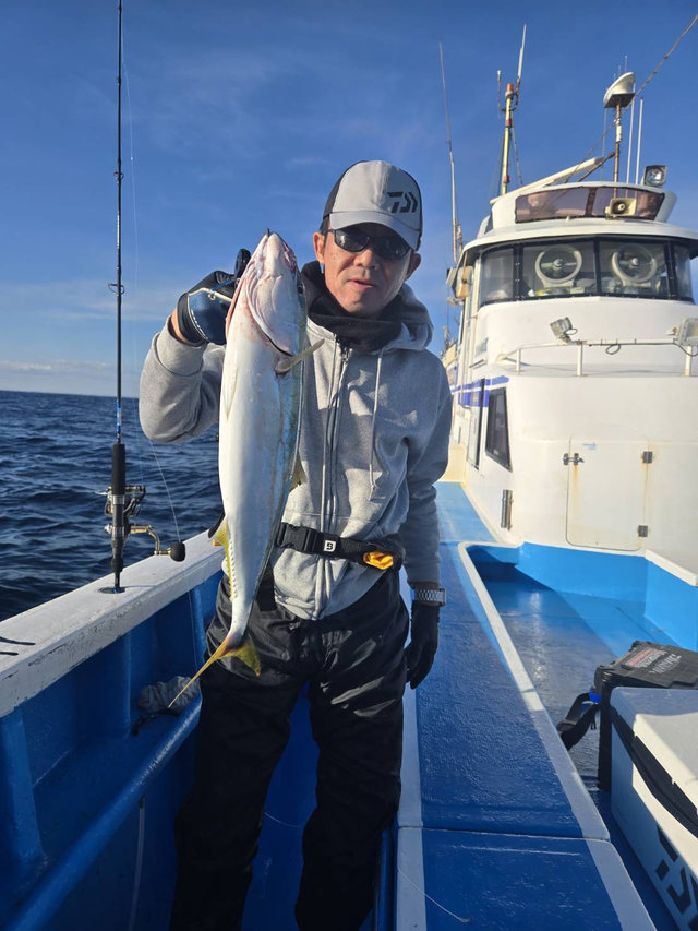 イナワラ(ブリ)