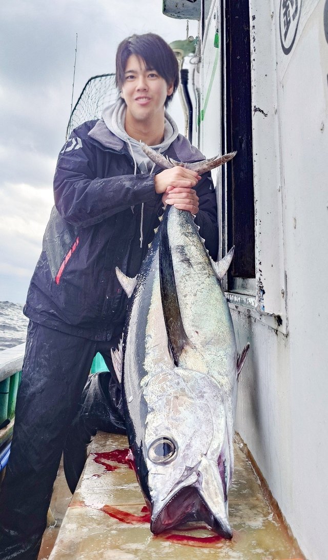 ビンチョウマグロ(ビンナガ)