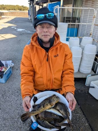 アカメフグ・コモンフグ・ショウサイフグ