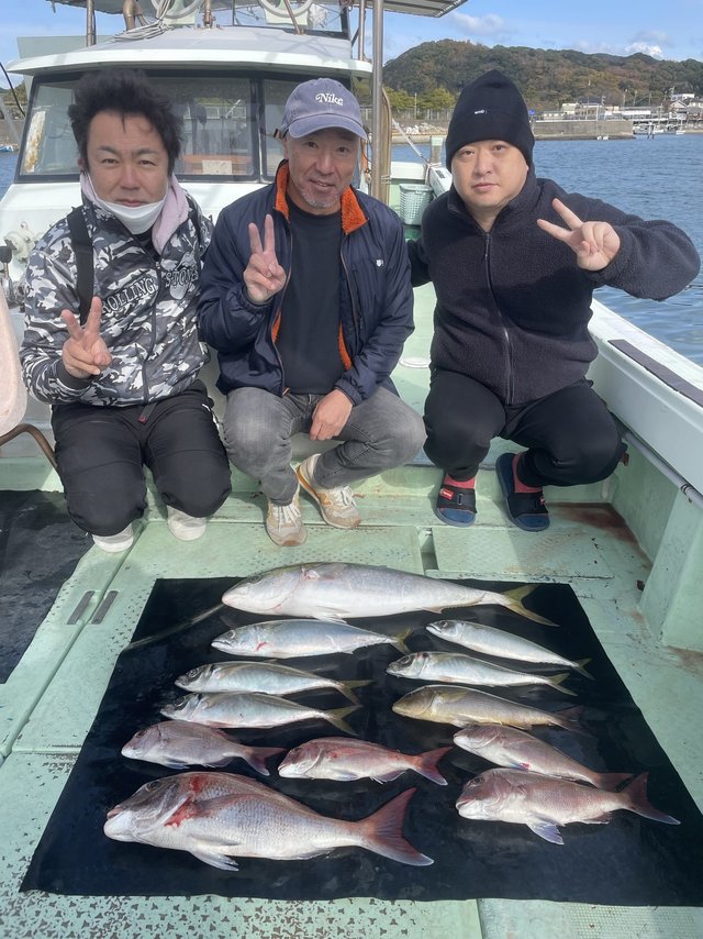 マダイ・マアジ・ブリ・イサキ・マサバ