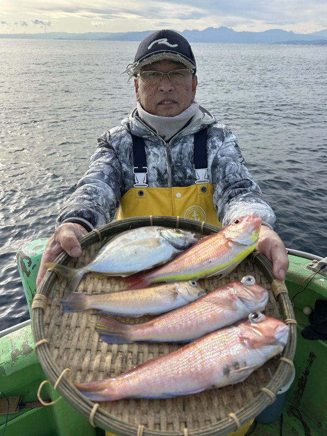 アマダイ(アカアマダイ)・イトヨリ(イトヨリダイ)