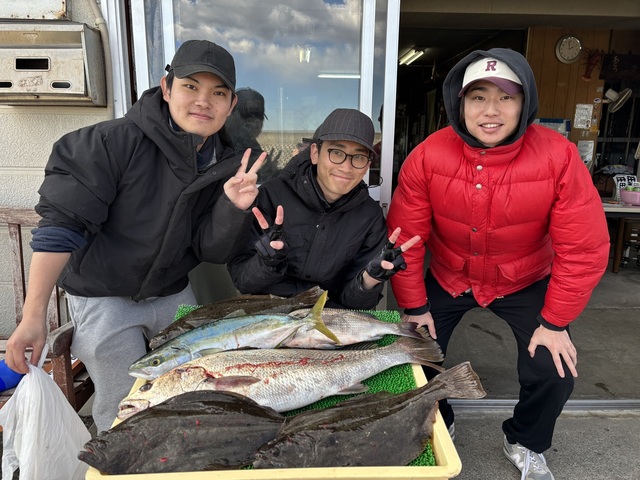 ワラサ(ブリ)・ニベ・ヒラメ