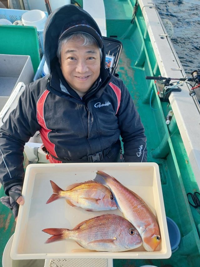 タイ(マダイ)・アマダイ(アカアマダイ)