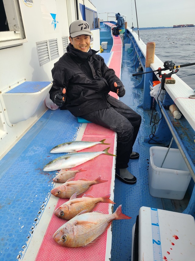 マダイ・イナダ(ブリ)