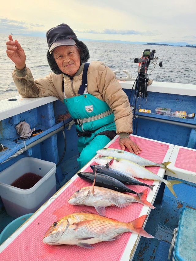 マダイ・イナダ(ブリ)