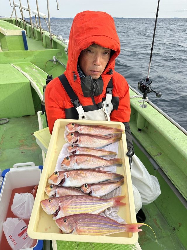 アマダイ(アカアマダイ)・イトヨリ(イトヨリダイ)