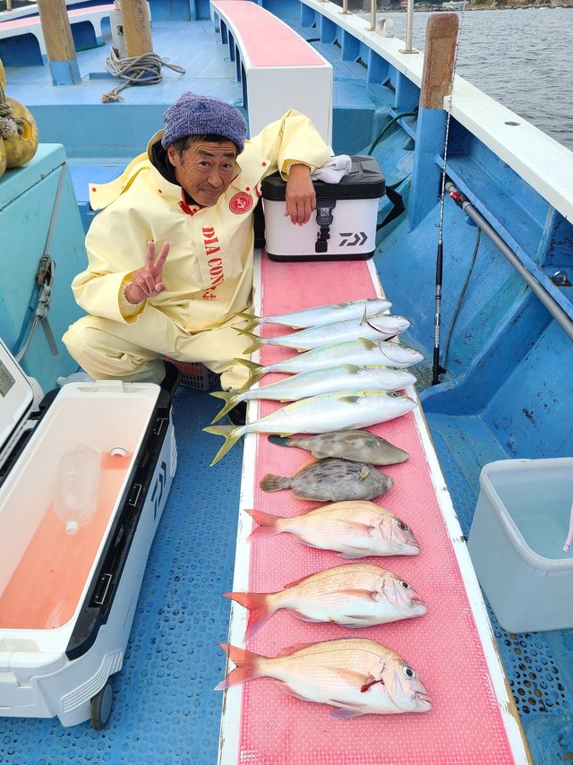 マダイ・イナダ(ブリ)