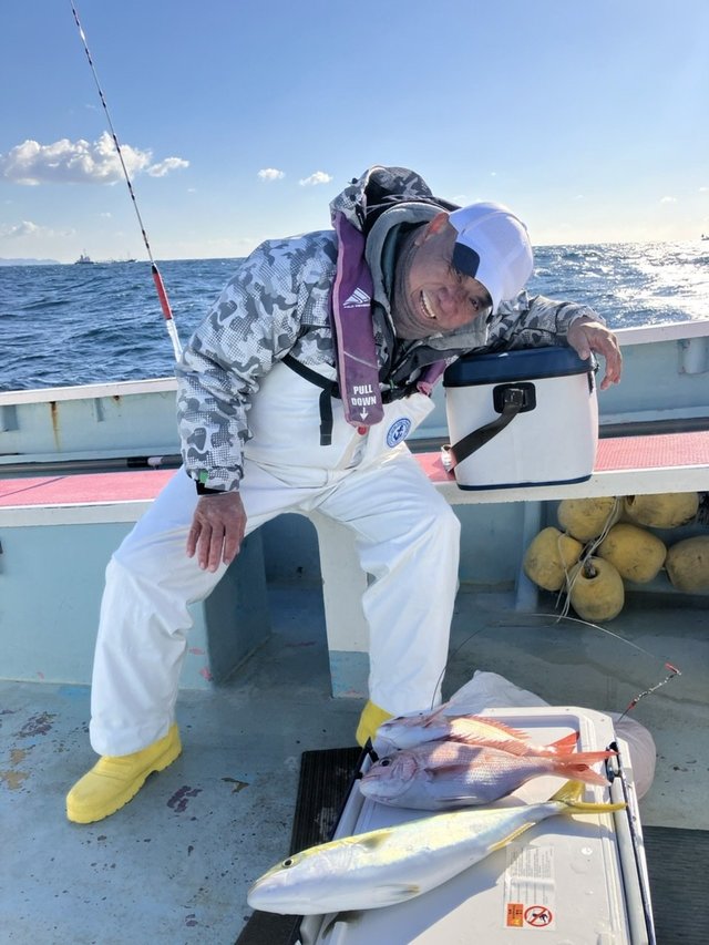 マダイ・イナダ(ブリ)