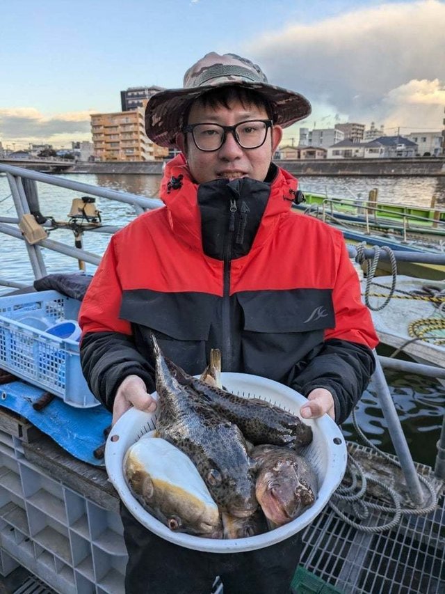 アカメフグ・ショウサイフグ