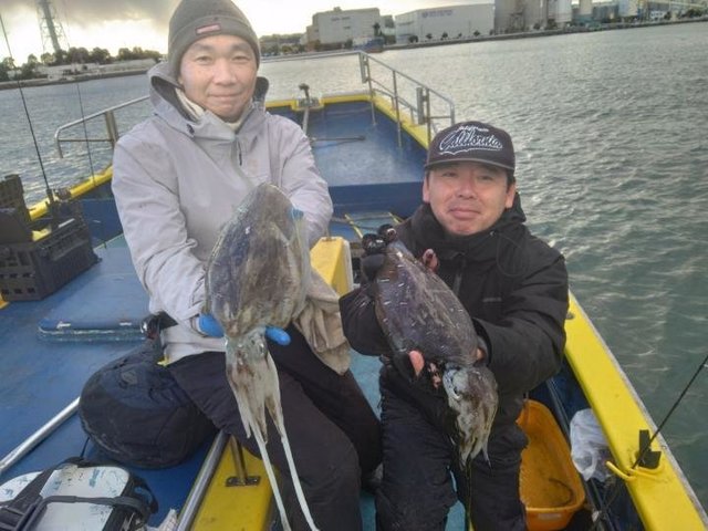 スミイカ(コウイカ)・カミナリイカ