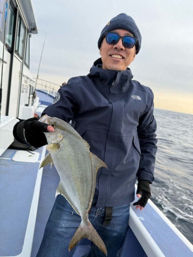 ヒレナガカンパチ