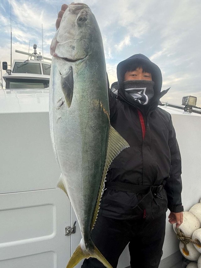 サンパク(ブリ)