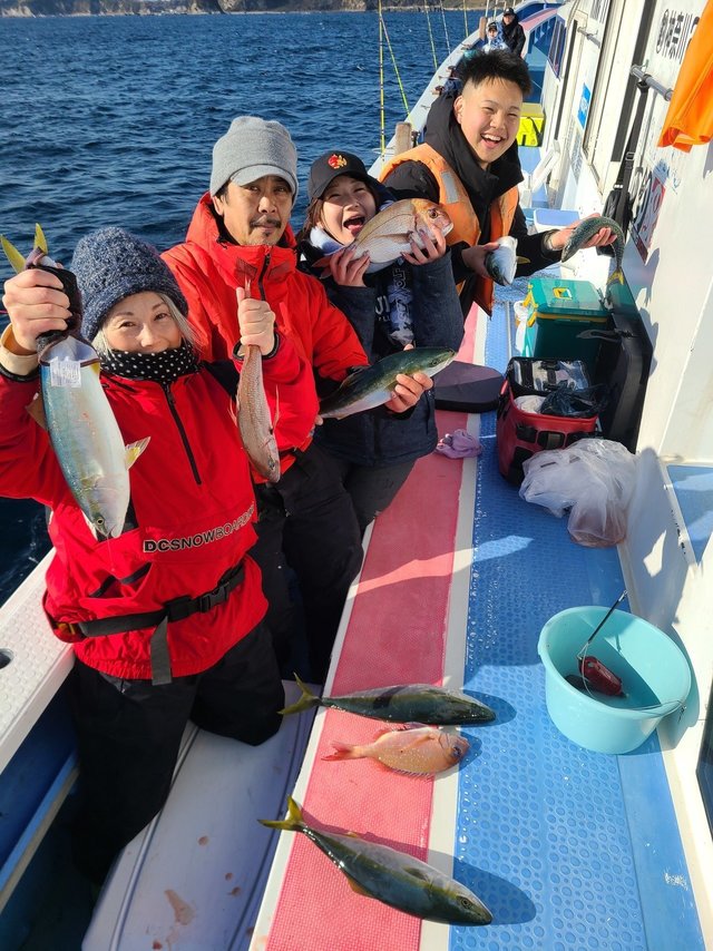 マダイ・イナダ(ブリ)