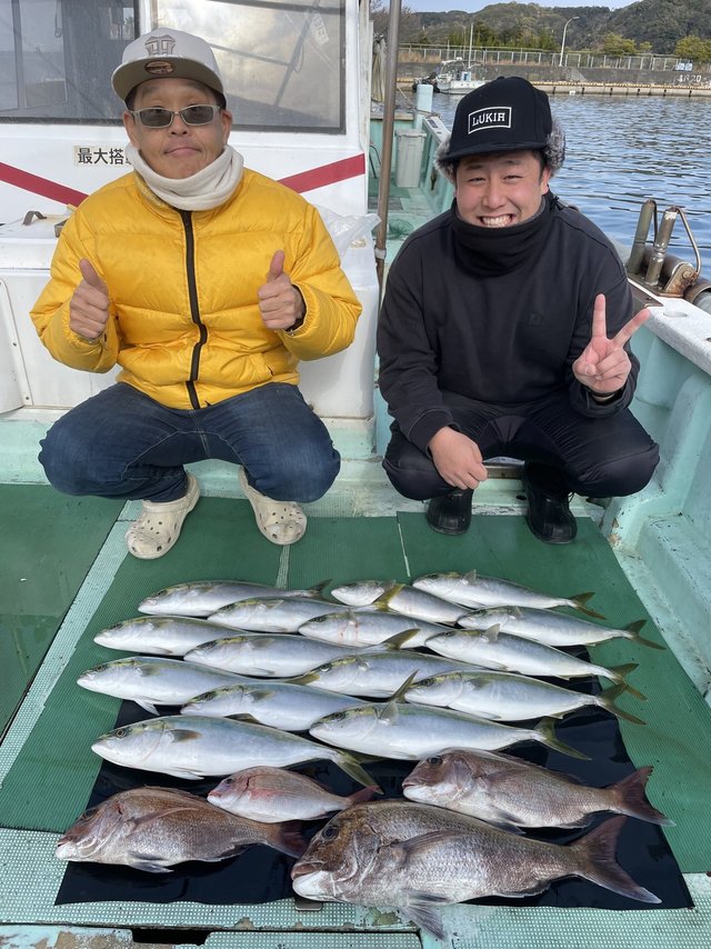 マダイ・ハマチ(ブリ)