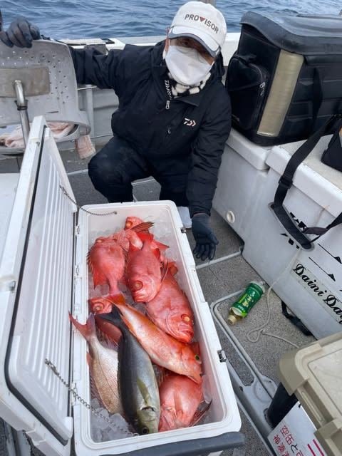 アカイサキ・イサキ・キンメ(キンメダイ)