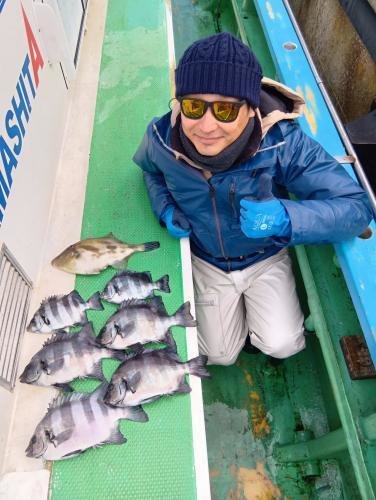 イシダイ・ショウサイフグ