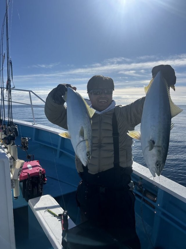 イナワラ(ブリ)