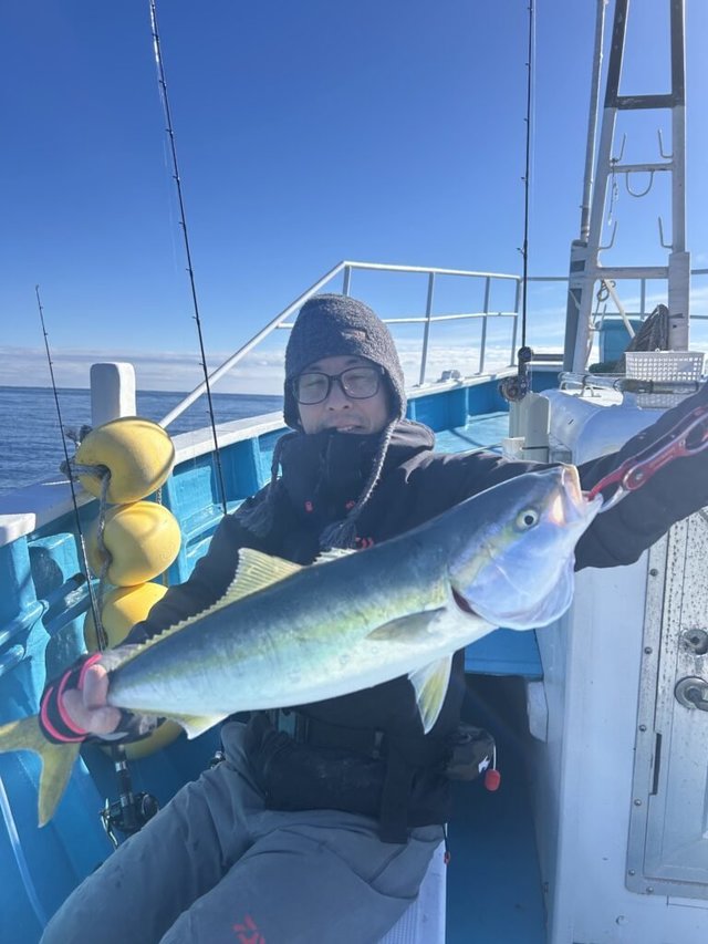 イナワラ(ブリ)