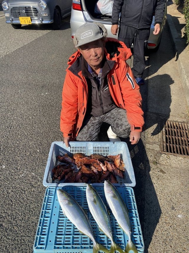 ハマチ(ブリ)・ガシラ(カサゴ)