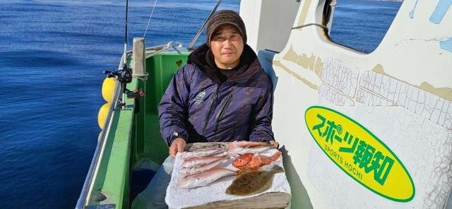 アマダイ(アカアマダイ)・オニカサゴ・ムシガレイ・ヒメコダイ