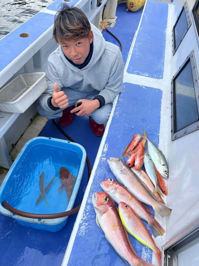 アジ(マアジ)・アマダイ(アカアマダイ)・シロアマダイ・イトヨリ(イトヨリダイ)