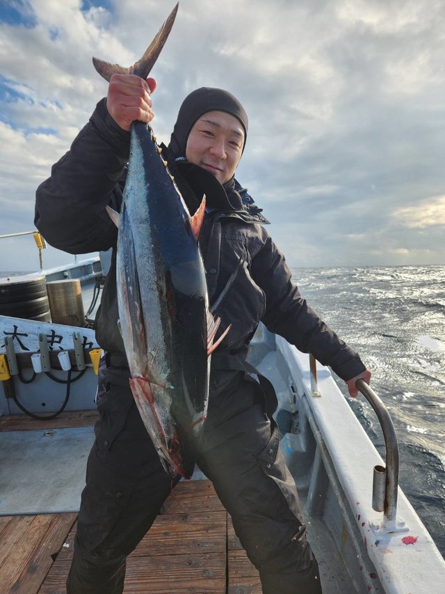 トンボ(ビンナガ)