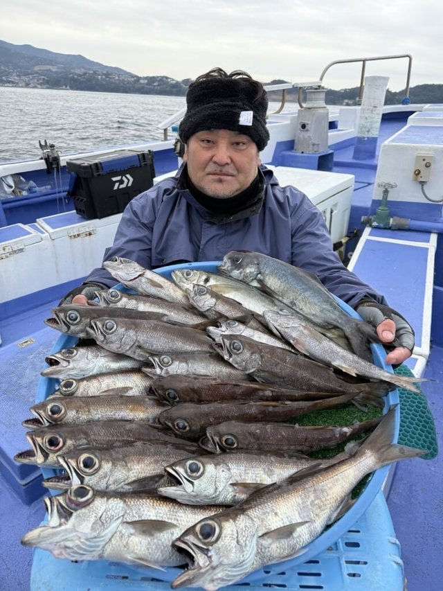 ワラサ(ブリ)・クロムツ・メダイ・キンメダイ・カゴカマス