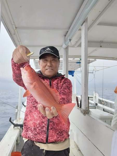 アカジン(スジアラ)