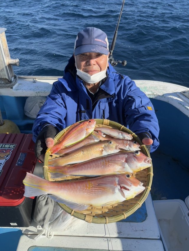 アマダイ(アカアマダイ)・イトヨリ(イトヨリダイ)