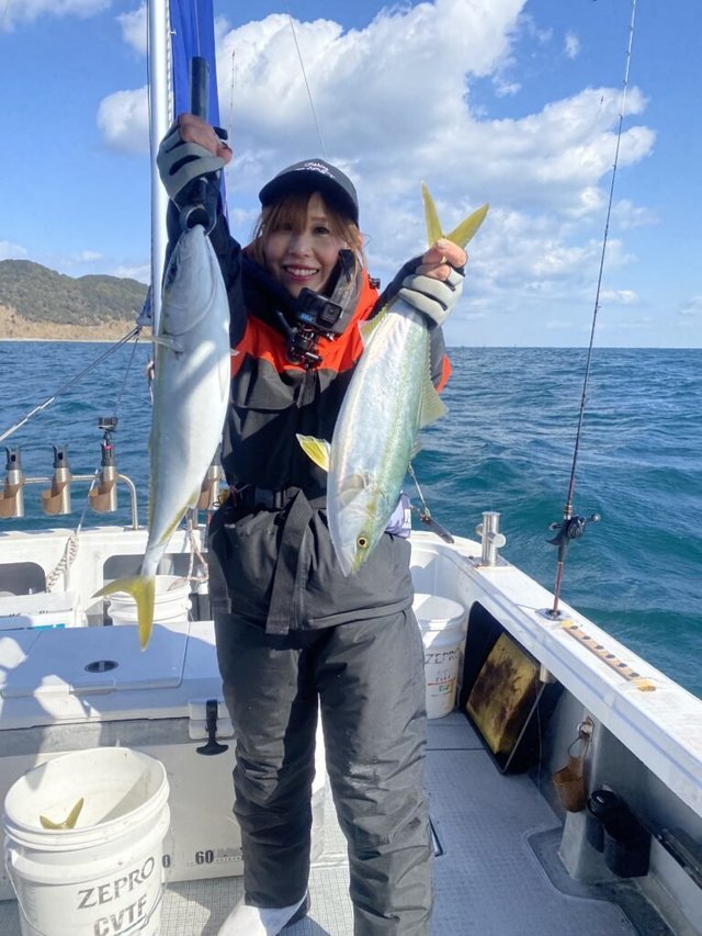 ハマチ(ブリ)・メジロ(ブリ)