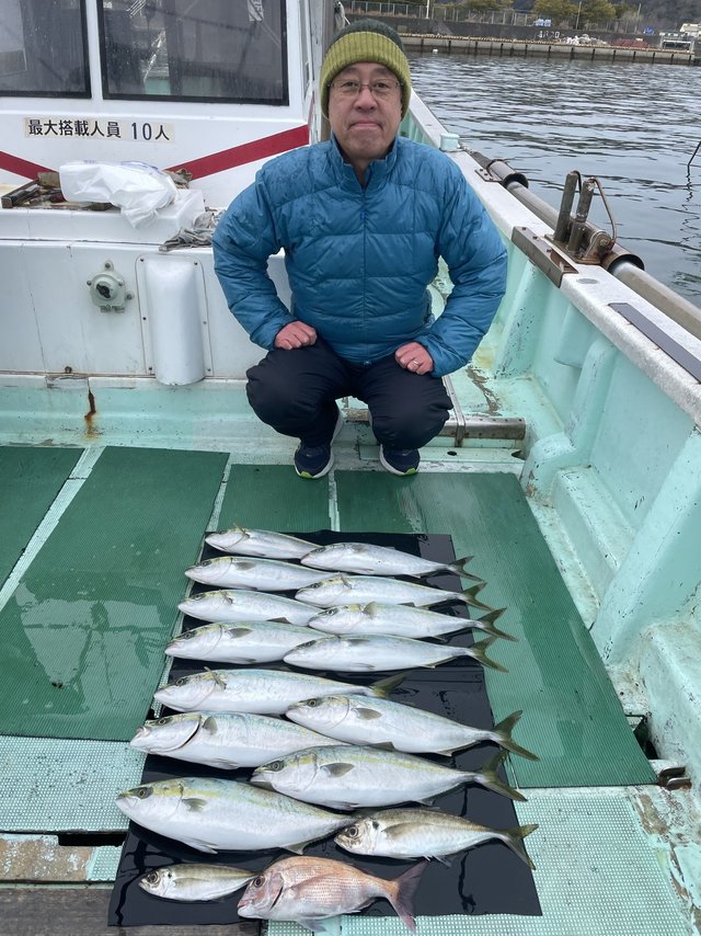 チャリコ(マダイ)・マアジ・ハマチ(ブリ)