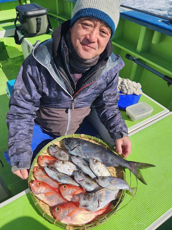 クロムツ・キンメ(キンメダイ)・シロムツ(オオメハタ)