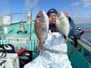 マダイ・カイワリ